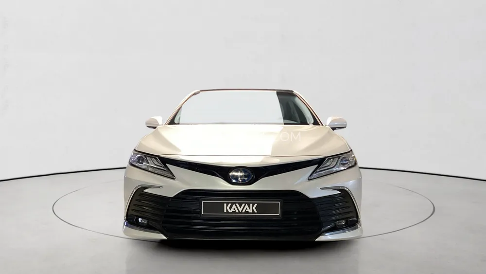 Toyota Camry 2024 for Sale in Sharjah Image-2