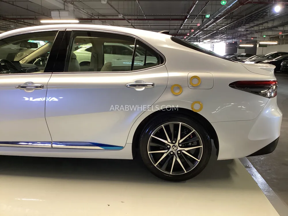 Toyota Camry 2024 for Sale in Sharjah Image-30