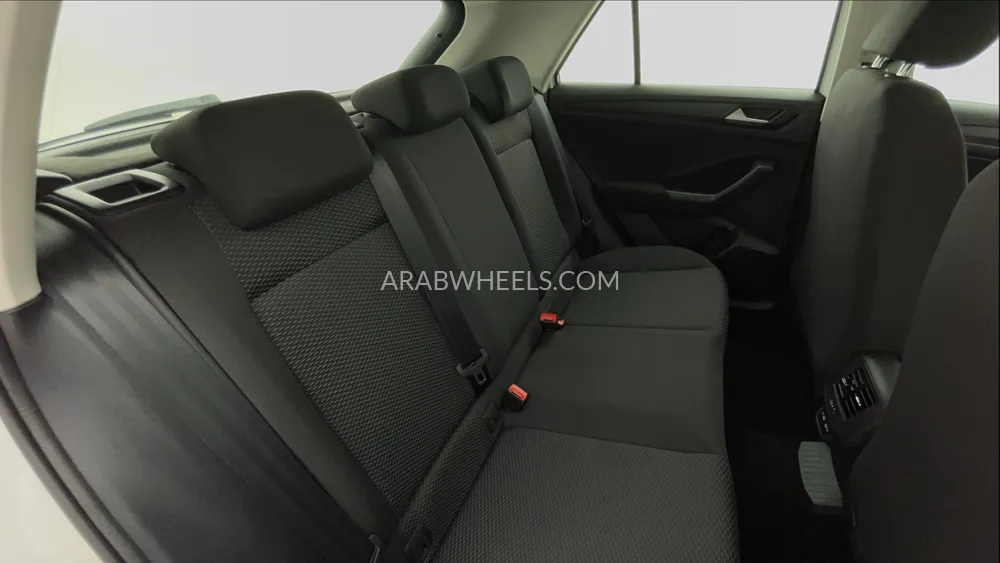 Volkswagen T Roc 2021 for Sale in Dubai Image-23