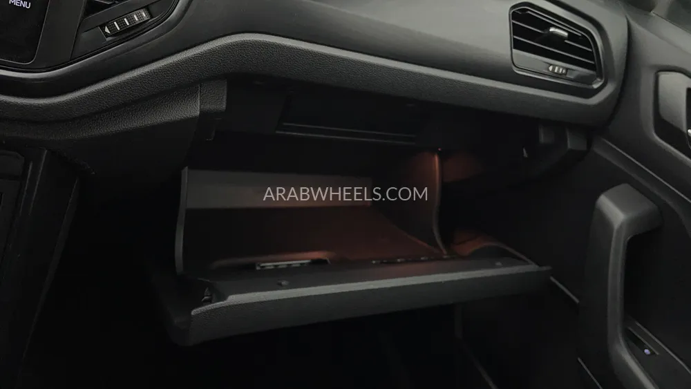 Volkswagen T Roc 2021 for Sale in Dubai Image-28