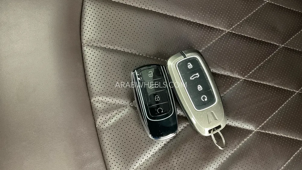 Chery Tiggo 8 Pro Max 2025 for Sale in Sharjah Image-17