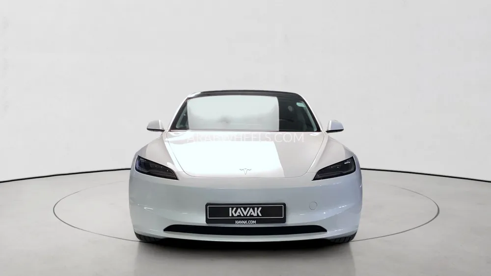 Tesla Model 3 2024 for Sale in Dubai Image-2