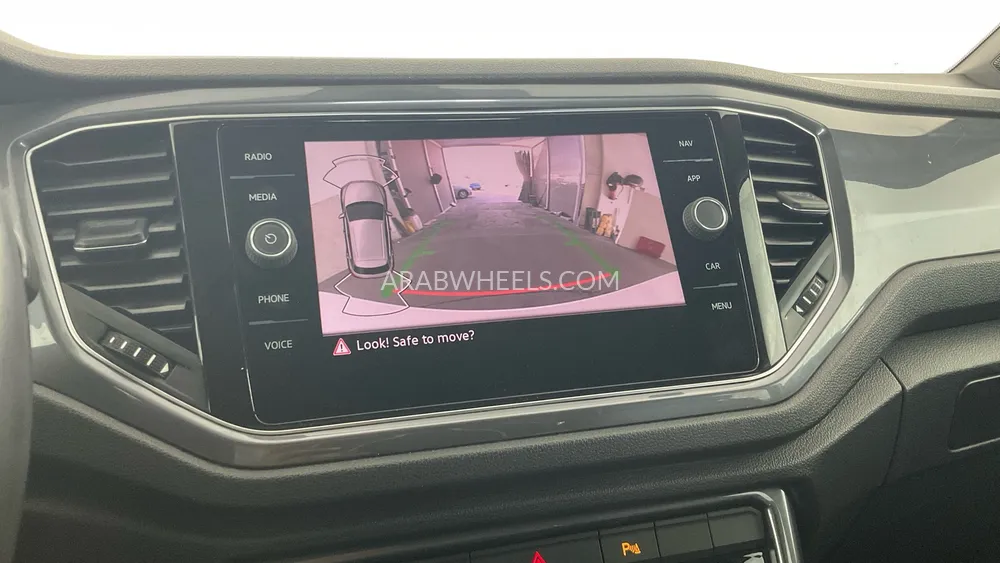 Volkswagen T Roc 2021 for Sale in Dubai Image-16