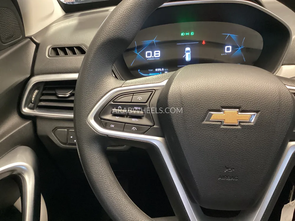 Chevrolet Captiva 2024 for Sale in Sharjah Image-25
