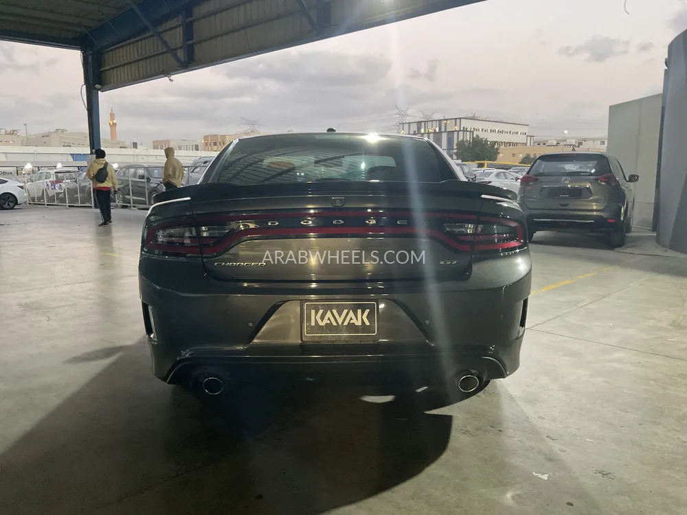 Dodge Charger 2020 for Sale in Sharjah Image-5