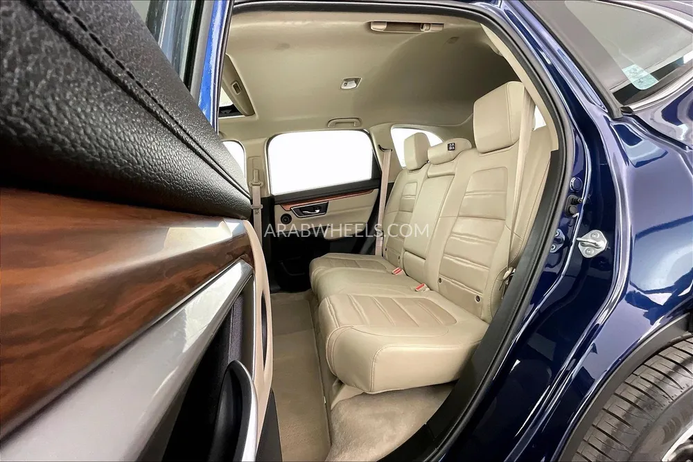 Honda CR-V 2022 for Sale in Sharjah Image-14