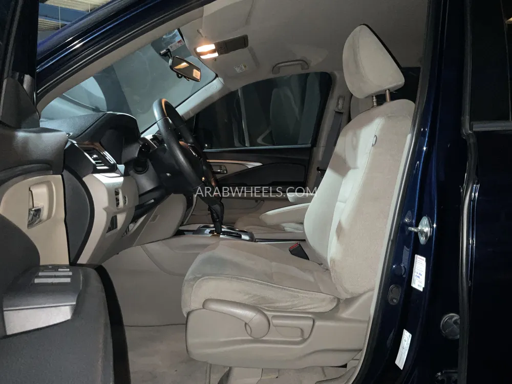 Honda Pilot 2019 for Sale in Sharjah Image-7