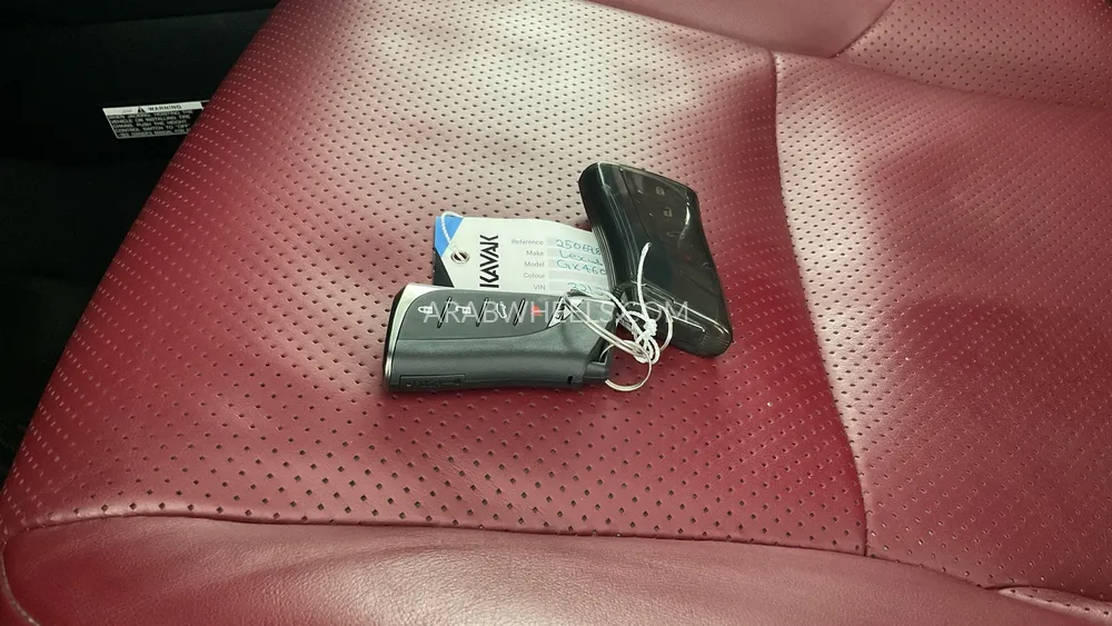 Lexus GX 2022 for Sale in Sharjah Image-17