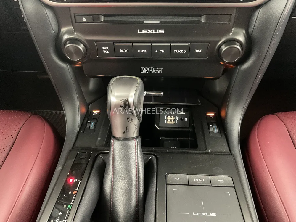 Lexus GX 2022 for Sale in Sharjah Image-23