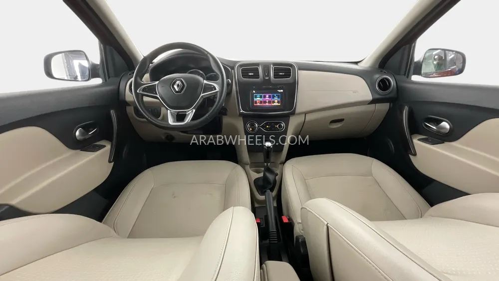 Renault Symbol 2021 for Sale in Sharjah Image-10