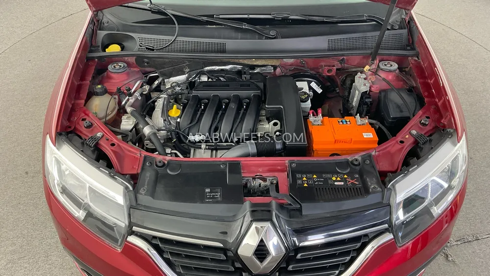 Renault Symbol 2021 for Sale in Sharjah Image-19