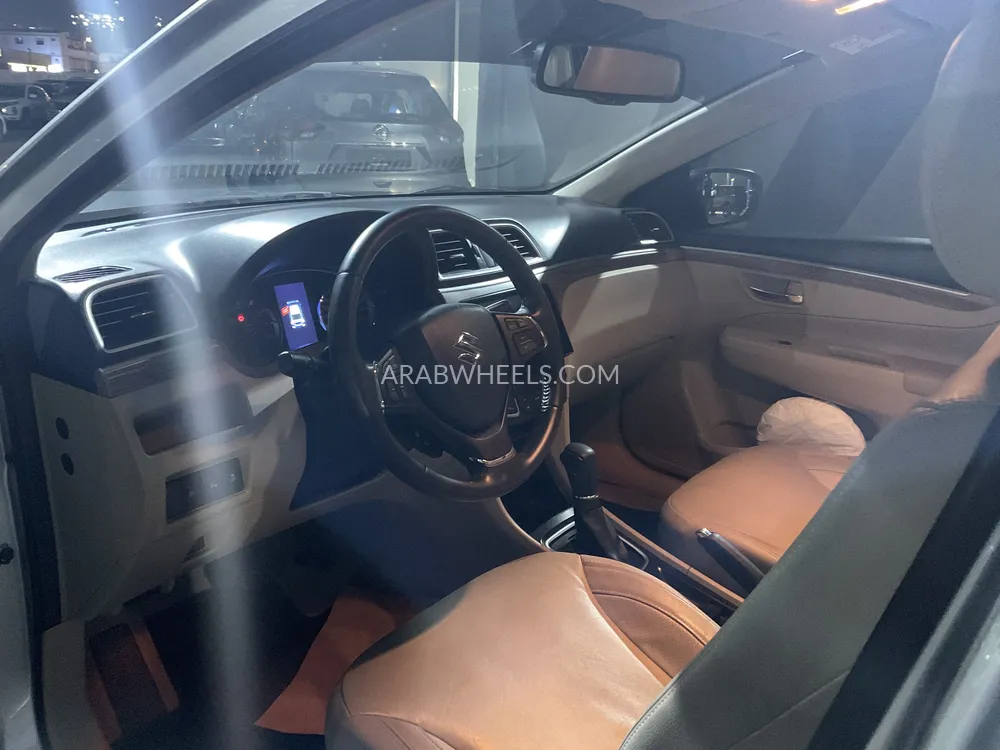 Suzuki Ciaz 2023 for Sale in Sharjah Image-7