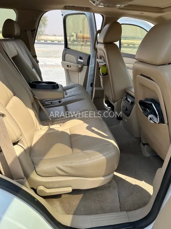 شيفروليه تاهو 2010 for Sale in رأس الخيمة Image-7