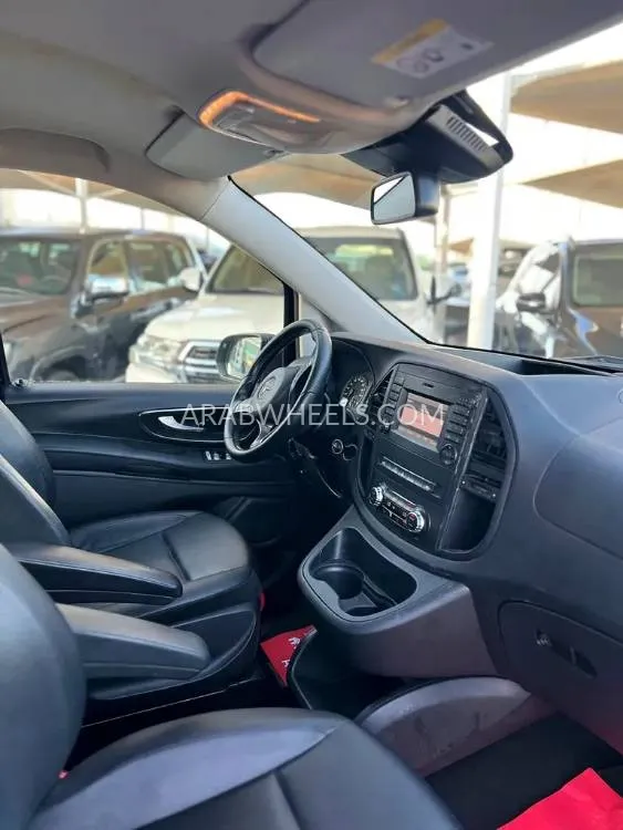 Mercedes Benz Vito 2019 for Sale in Sharjah Image-12