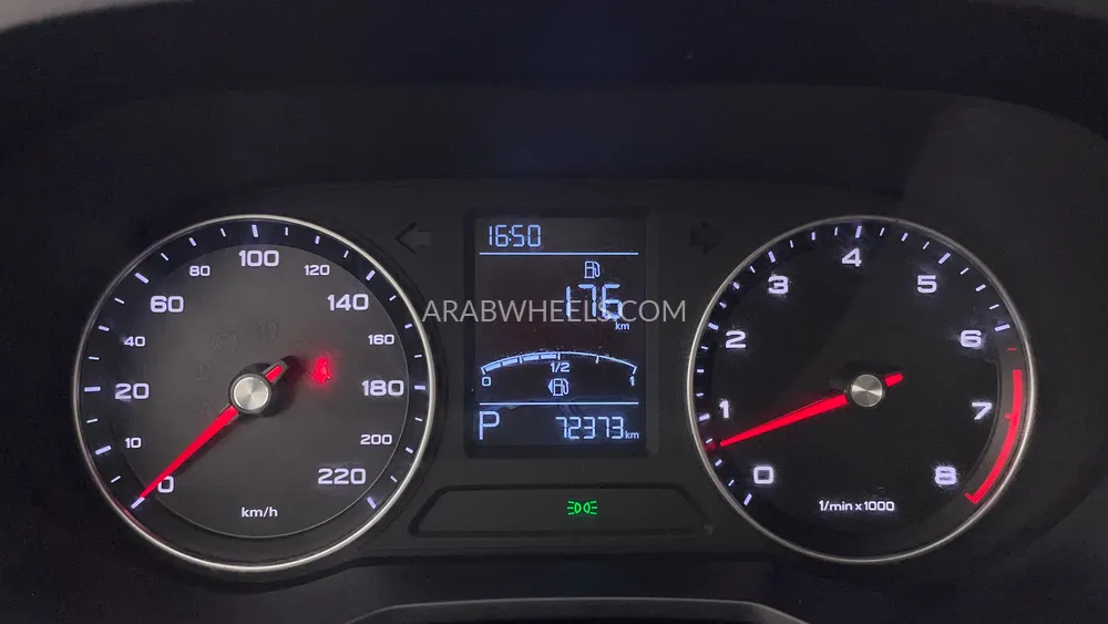 MG 5 2023 for Sale in Dubai Image-13