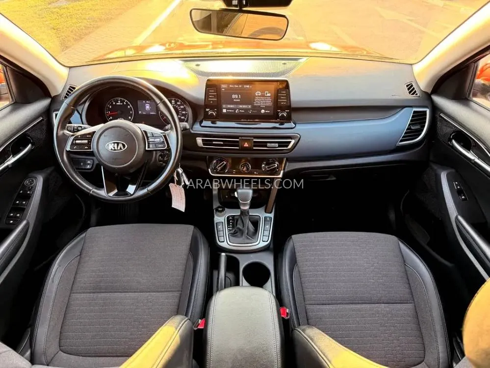 Kia Seltos 2020 for Sale in Dubai Image-14