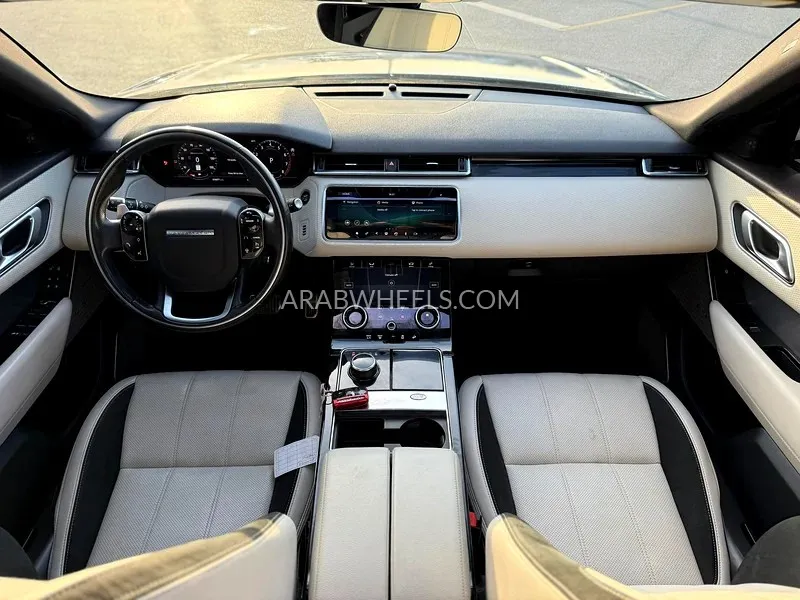 Land Rover Range Rover Velar 2019 for Sale in Dubai Image-7