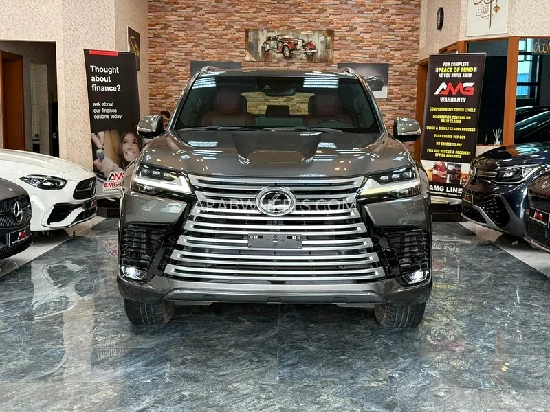 Lexus LX 2022 for Sale in Dubai Image-2