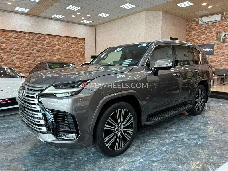 Lexus LX 2022 for Sale in Dubai Image-5