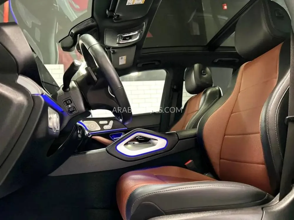 Mercedes Benz GLE Class 2021 for Sale in Dubai Image-3