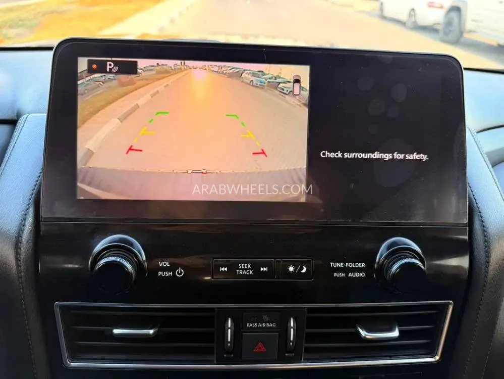 Nissan Armada 2022 for Sale in Dubai Image-8