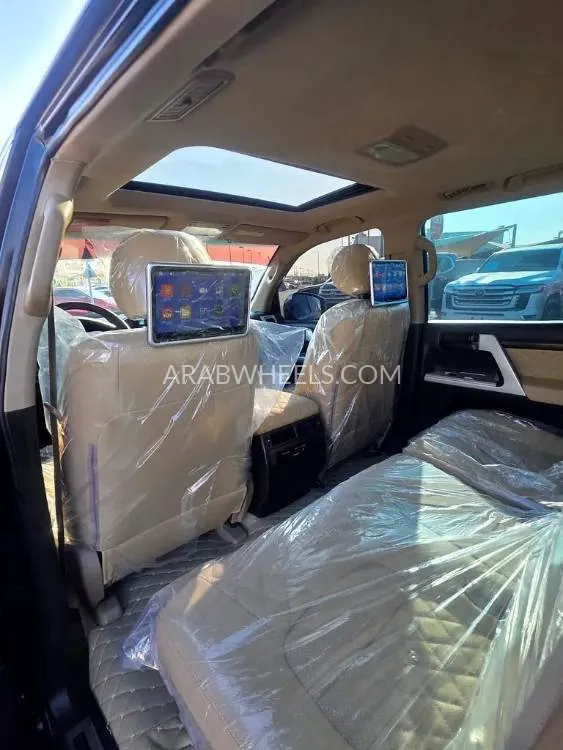 Toyota Land Cruiser 2009 for Sale in Sharjah Image-4