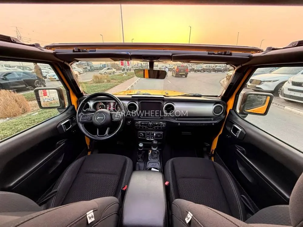 Jeep Wrangler 2021 for Sale in Dubai Image-19