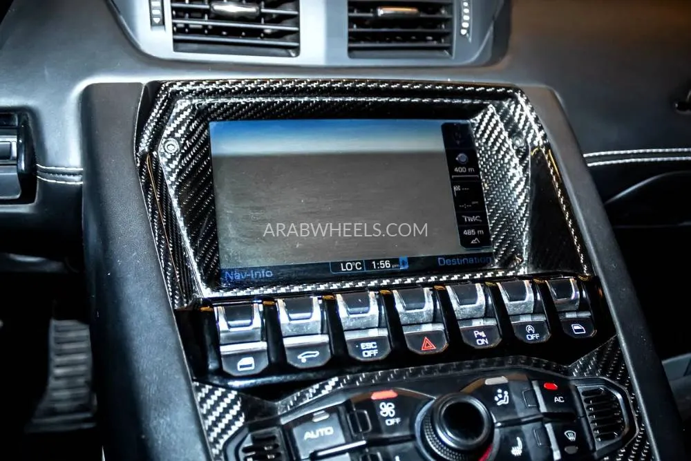 Lamborghini Aventador 2018 for Sale in Abu Dhabi Image-18