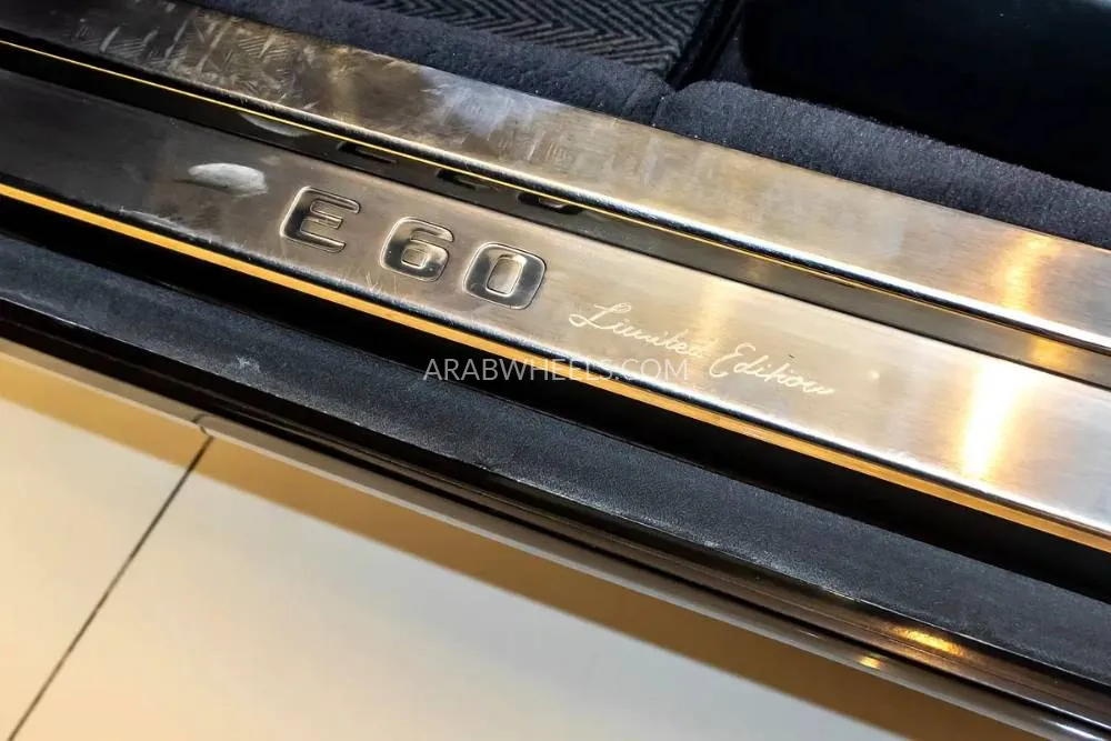 مرسيدس بنز كلاس E 1998 for Sale in أبو ظبي Image-13