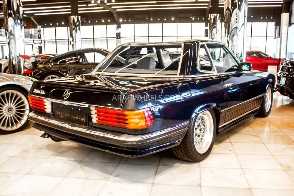 مرسيدس بنز كلاس SL 1985 for Sale in أبو ظبي Image-11