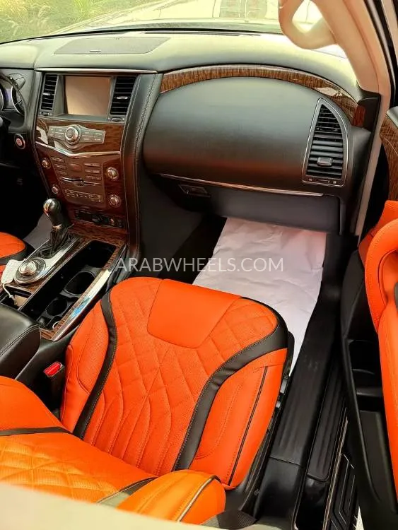 Nissan Armada 2017 for Sale in Dubai Image-19