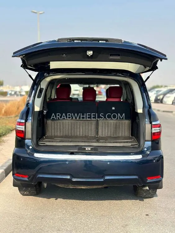 Nissan Armada 2019 for Sale in Dubai Image-12