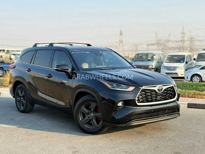 Toyota Grand Highlander 2020 for Sale in Dubai Image-4