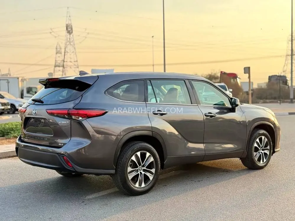تويوتا جراند هايلاندر 2022 for Sale in دبي Image-9