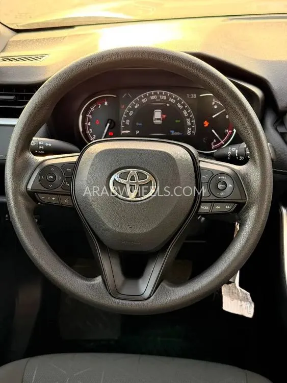 تويوتا راف 4 2024 for Sale in دبي Image-4