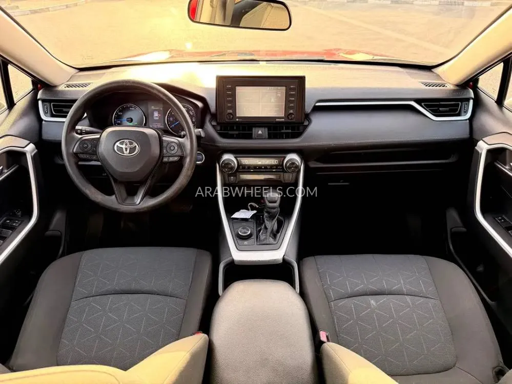 Toyota Rav4 2022 for Sale in Dubai Image-14