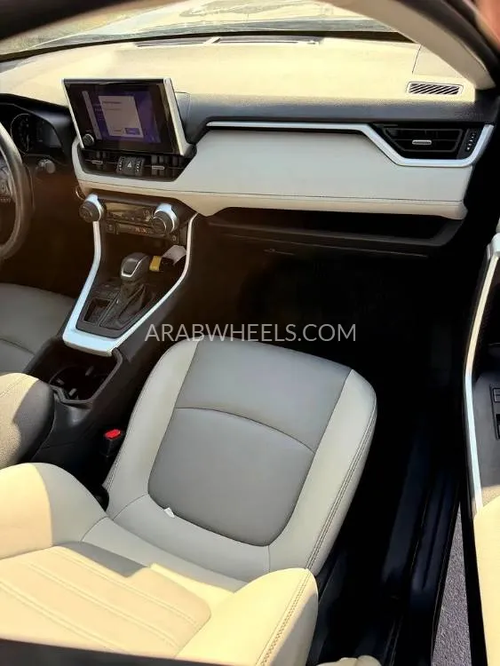 تويوتا راف 4 2022 for Sale in دبي Image-15