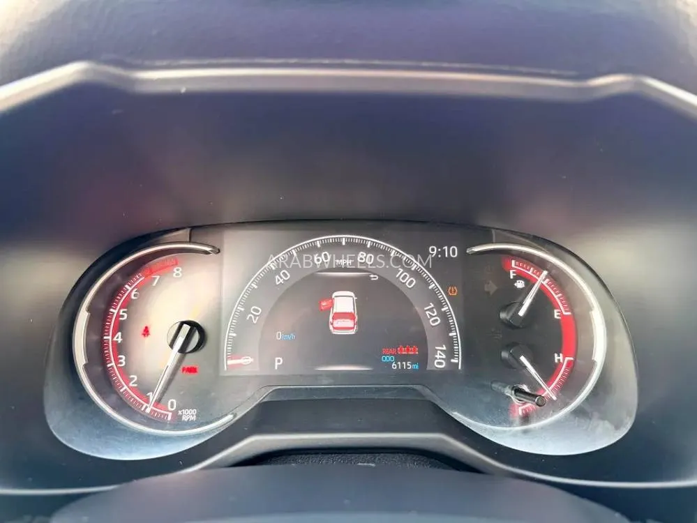تويوتا راف 4 2025 for Sale in دبي Image-9