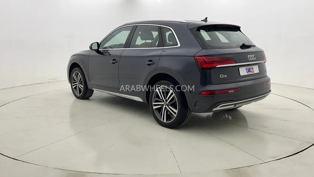 Audi Q5 2024 for Sale in Dubai Image-5