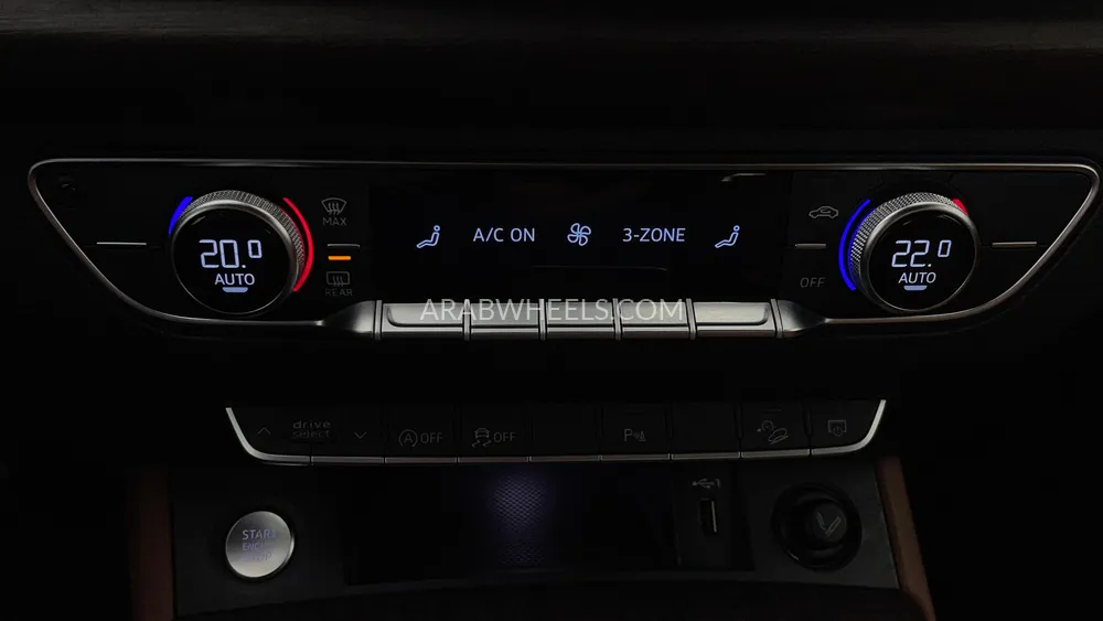 Audi Q5 2024 for Sale in Dubai Image-54