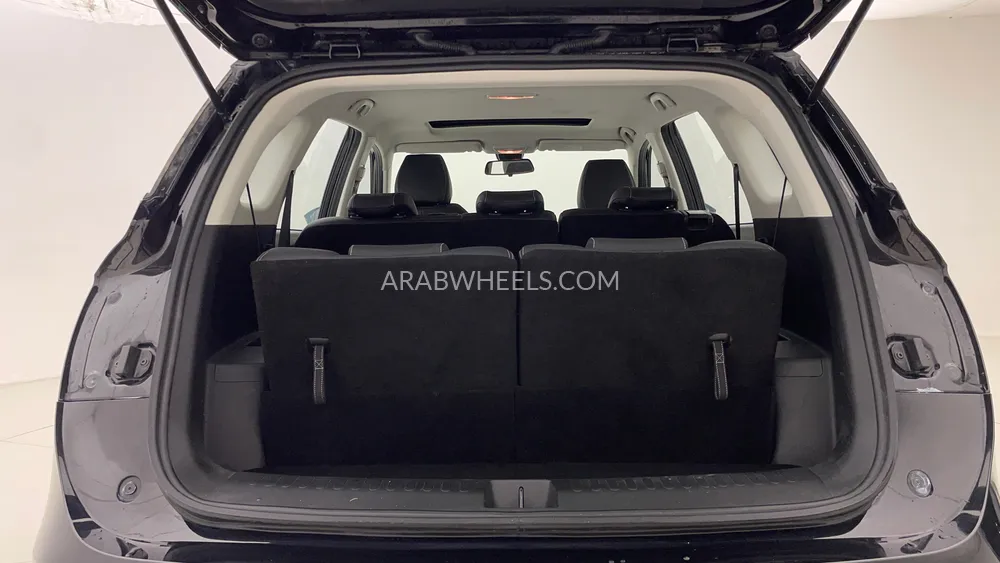 Chevrolet Captiva 2023 for Sale in Dubai Image-28