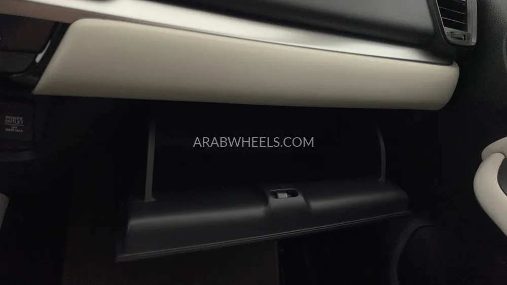 Honda City 2024 for Sale in Dubai Image-30