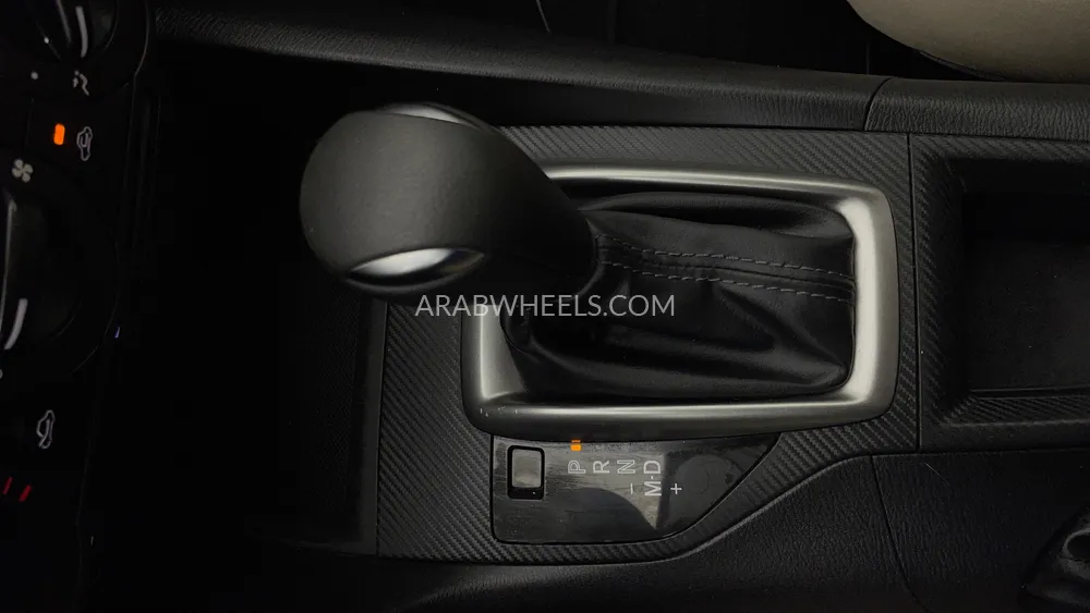 Mazda 3 2018 for Sale in Dubai Image-16