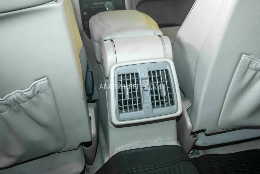 مرسيدس بنز CLS Class 1997 for Sale in أبو ظبي Image-4