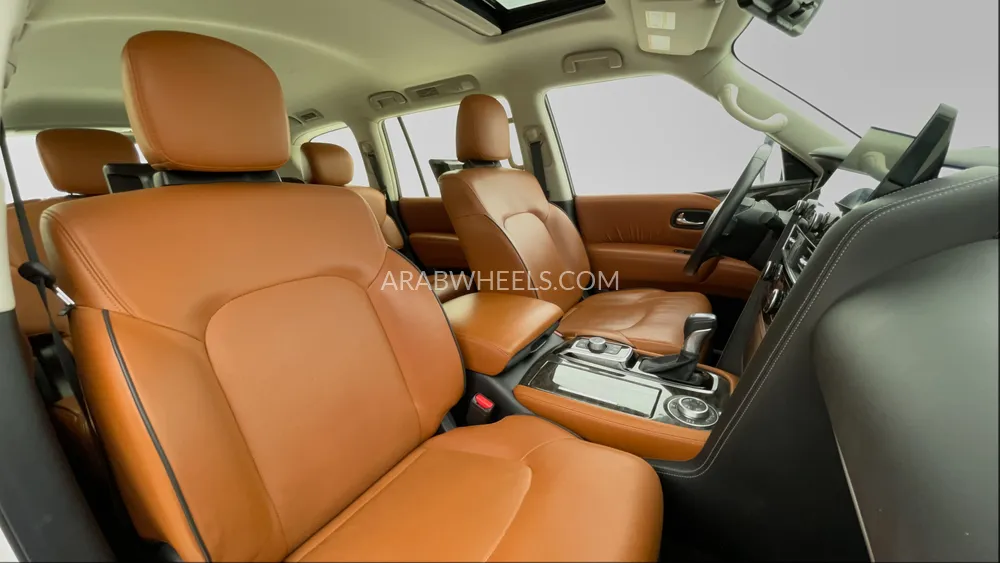 Nissan Patrol 2022 for Sale in Dubai Image-26
