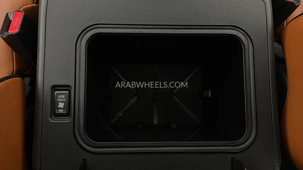 Nissan Patrol 2022 for Sale in Dubai Image-62