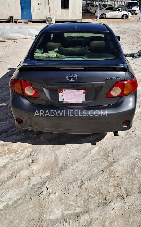 Toyota Corolla 2009 for Sale in Abu Dhabi Image-2