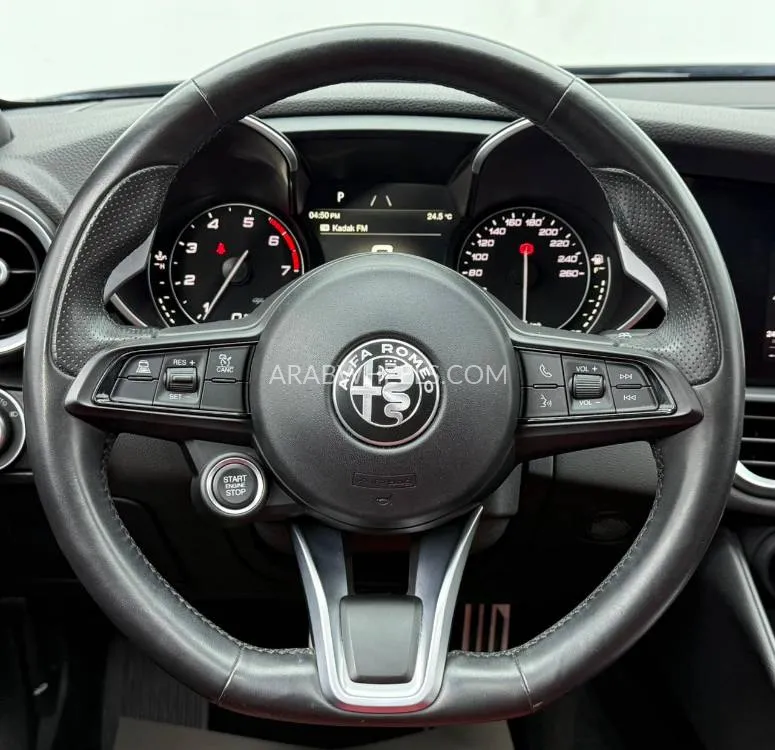 Alfa Romeo Giulia 2023 for Sale in Dubai Image-16