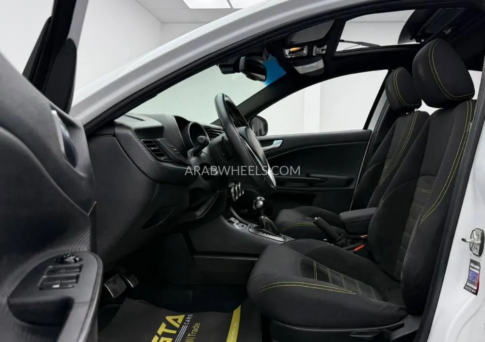 Alfa Romeo Giulietta 2021 for Sale in Dubai Image-7