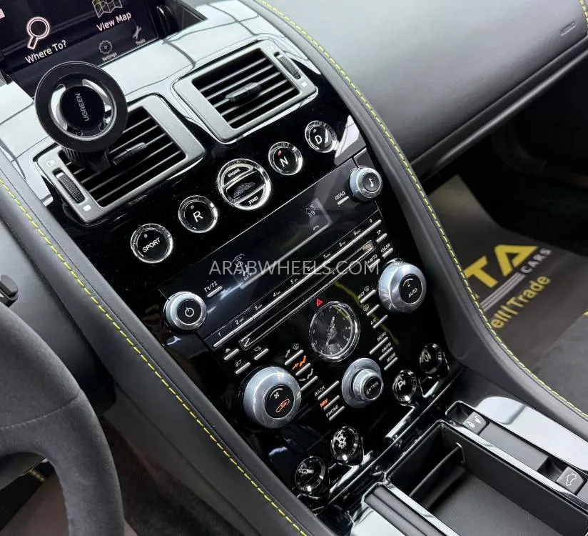 Aston Martin Vantage 2014 for Sale in Dubai Image-14